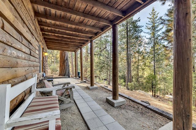 25121 Pine Cove Road, Idyllwild, CA 92549