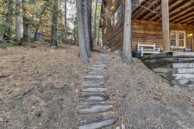 25121 Pine Cove Road, Idyllwild, CA 92549