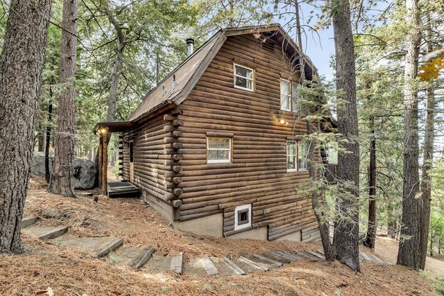 25121 Pine Cove Road, Idyllwild, CA 92549