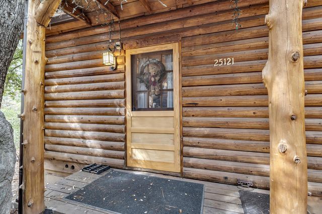 25121 Pine Cove Road, Idyllwild, CA 92549