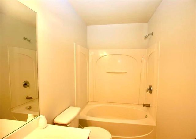 2652 Pierce Brennen Court, Lawrenceville, GA 30043