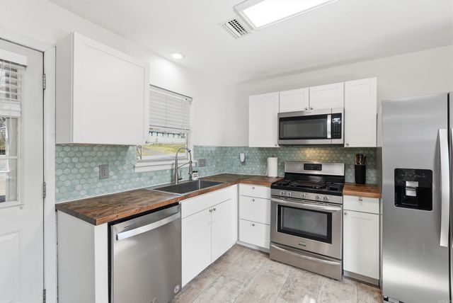 3 Birchwood Circle, Little Rock, AR 72211