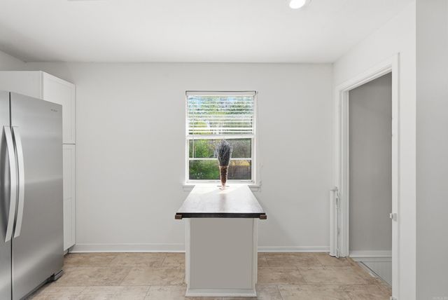 3 Birchwood Circle, Little Rock, AR 72211