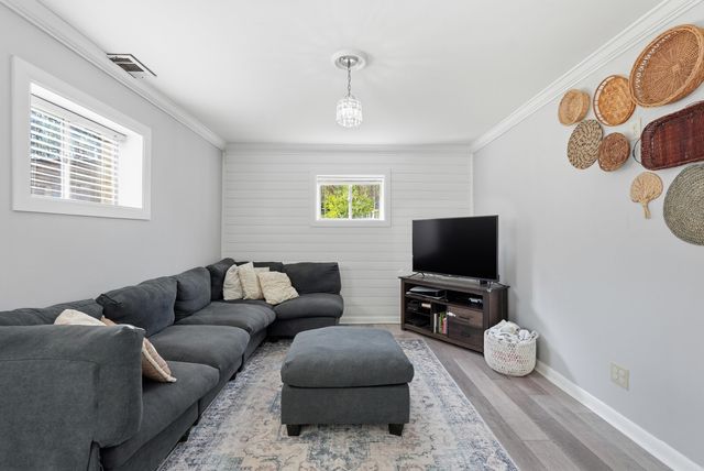 3 Birchwood Circle, Little Rock, AR 72211