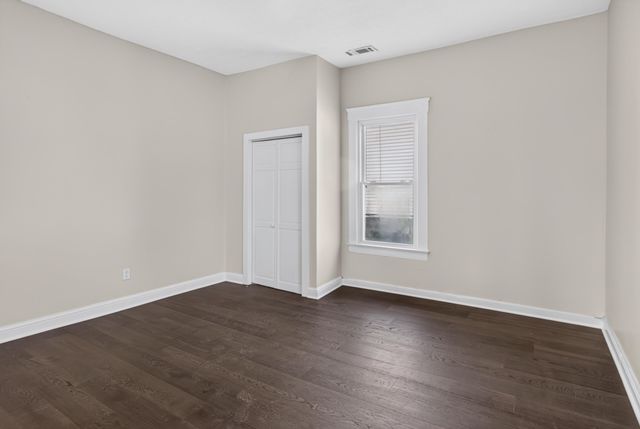 1220 W Walnut Street, Danville, KY 40422