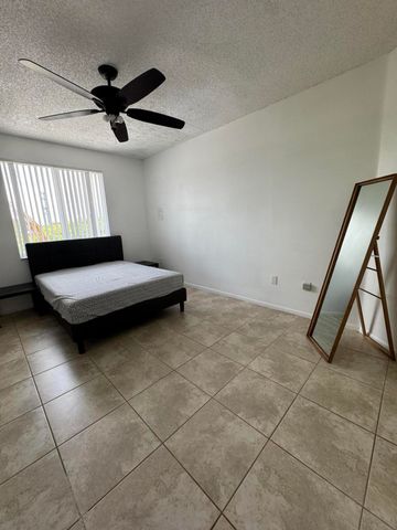 6944 SW 39th Street B304, Davie, FL 33314