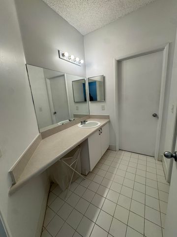 6944 SW 39th Street B304, Davie, FL 33314