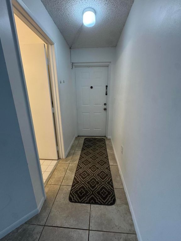 6944 SW 39th Street B304, Davie, FL 33314