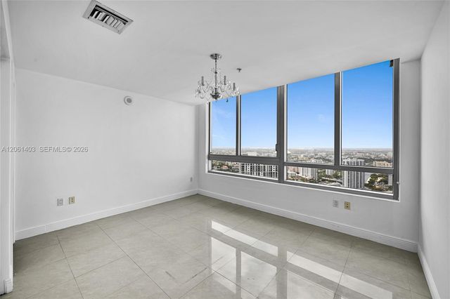 90 SW 3rd Street PH17, Miami, FL 33130