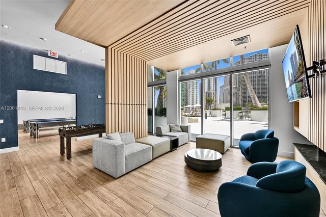 90 SW 3rd Street PH17, Miami, FL 33130