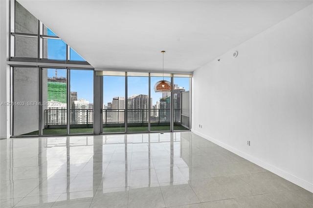 90 SW 3rd Street PH17, Miami, FL 33130