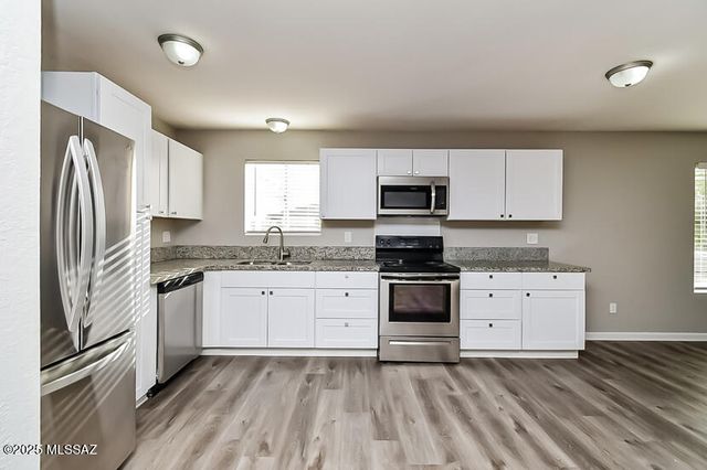 4657 S Paseo Don Carlos, Tucson, AZ 85757