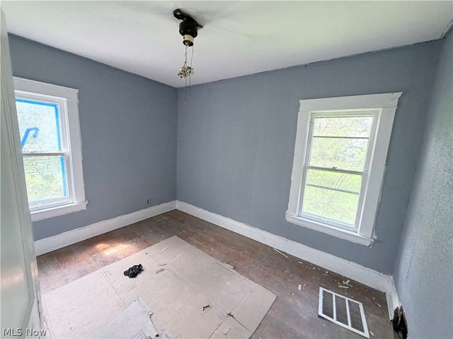 13508 Mann Avenue, East Cleveland, OH 44112