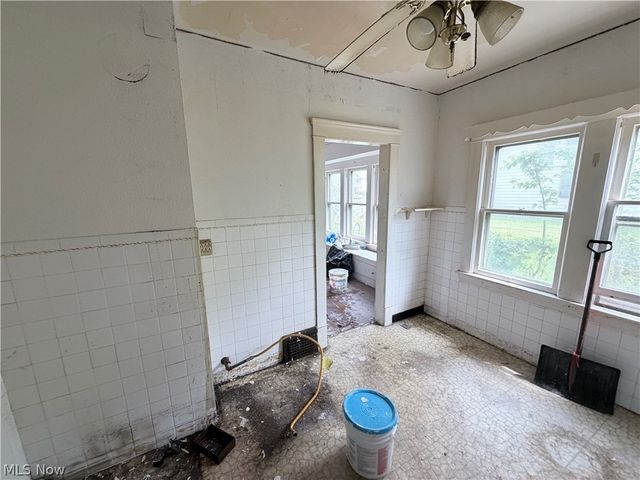 13508 Mann Avenue, East Cleveland, OH 44112