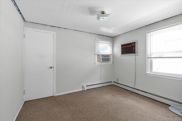 78 Rockaway Parkway, Valley Stream, NY 11580