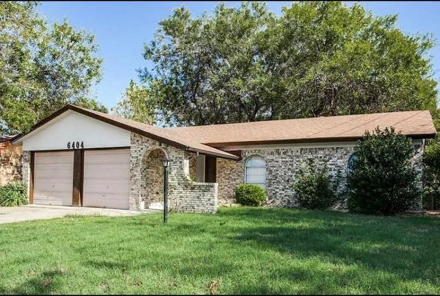 6404 Moonglow Lane, Watauga, TX 76148