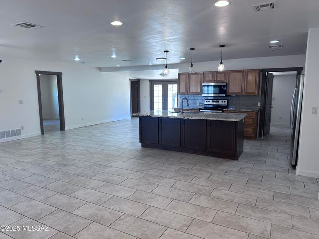 419 N Miller Lane, St. David, AZ 85630