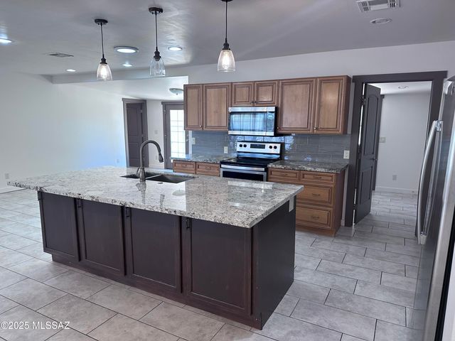 419 N Miller Lane, St. David, AZ 85630