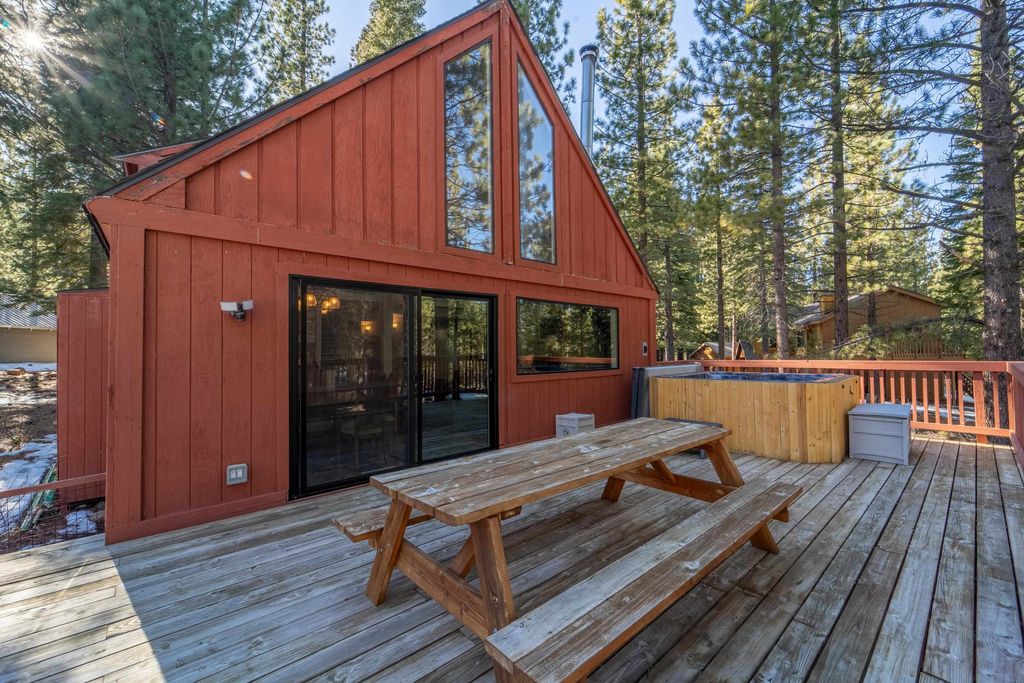 842 Beaver Pond, Truckee, CA 96161
