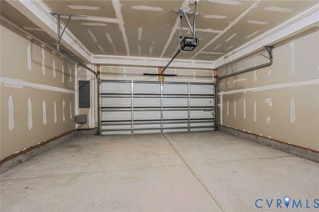 14113 Millpointe Rd, Midlothian, VA 23114