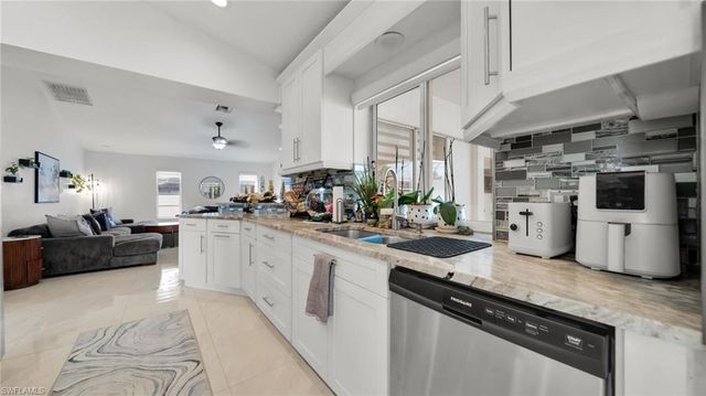 3730 SE 4th AVE, Cape Coral, FL 33904