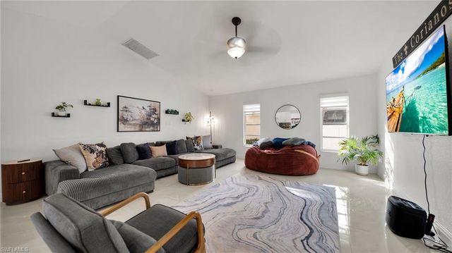 3730 SE 4th AVE, Cape Coral, FL 33904