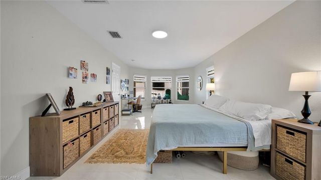 3730 SE 4th AVE, Cape Coral, FL 33904