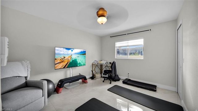 3730 SE 4th AVE, Cape Coral, FL 33904