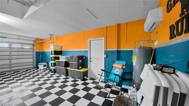 3730 SE 4th AVE, Cape Coral, FL 33904