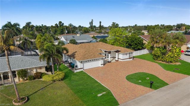 3730 SE 4th AVE, Cape Coral, FL 33904