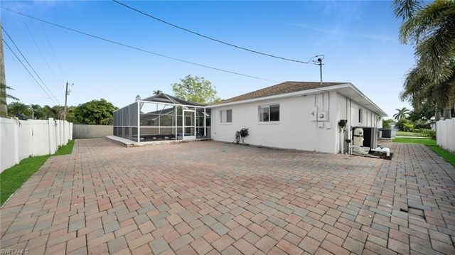 3730 SE 4th AVE, Cape Coral, FL 33904