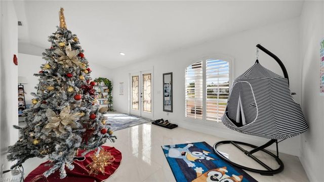 3730 SE 4th AVE, Cape Coral, FL 33904