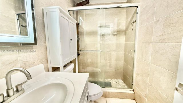 320 Holloway Drive 0, Plantation, FL 33317