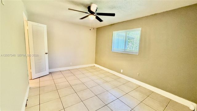 320 Holloway Drive 0, Plantation, FL 33317