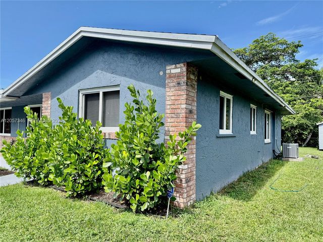 320 Holloway Drive 0, Plantation, FL 33317