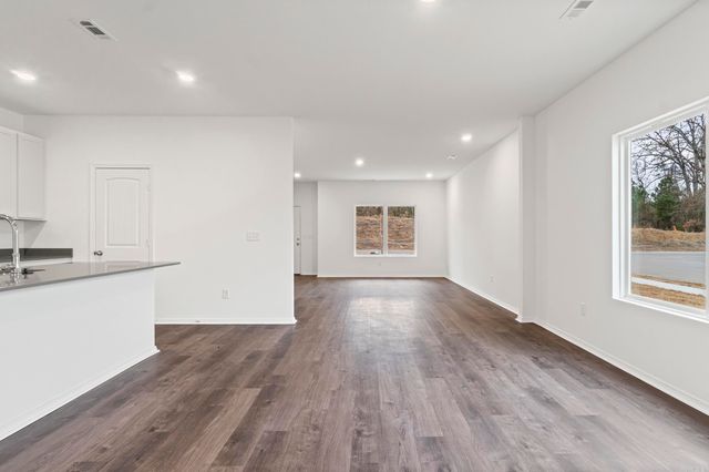 10429 Paul Eells Drive, North Little Rock, AR 72113