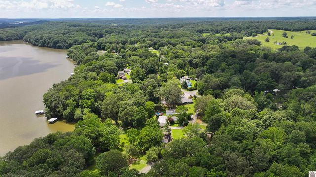 57 Shawnee Court, Cadiz, KY 42211