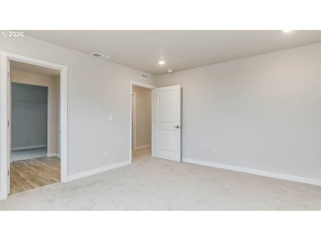 9445 Se Crystal Rose St, Happy Valley, OR 97086