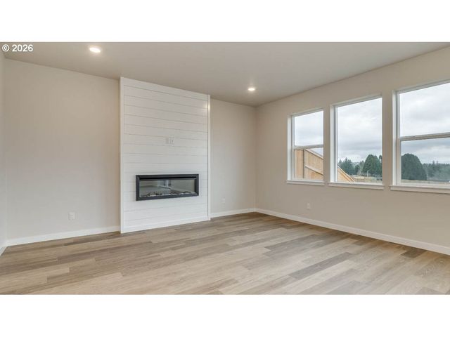 9445 Se Crystal Rose St, Happy Valley, OR 97086