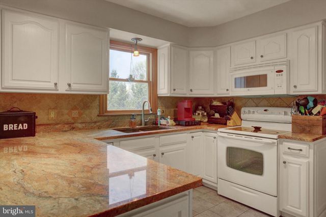 64 DILLER DRIVE, Shippensburg, PA 17257