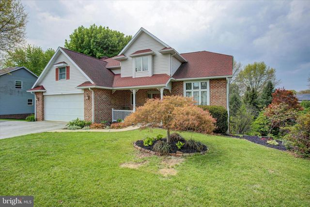 64 DILLER DRIVE, Shippensburg, PA 17257