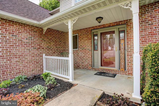 64 DILLER DRIVE, Shippensburg, PA 17257