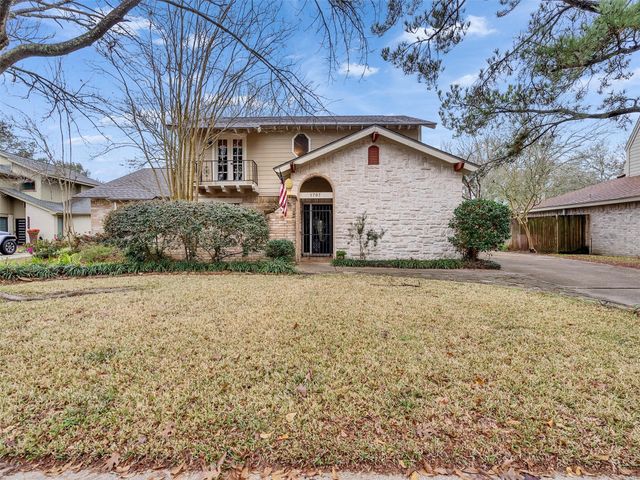 1707 W Hedgecroft Drive, El Lago, TX 77586