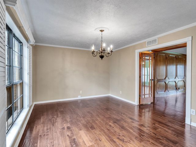 1707 W Hedgecroft Drive, El Lago, TX 77586