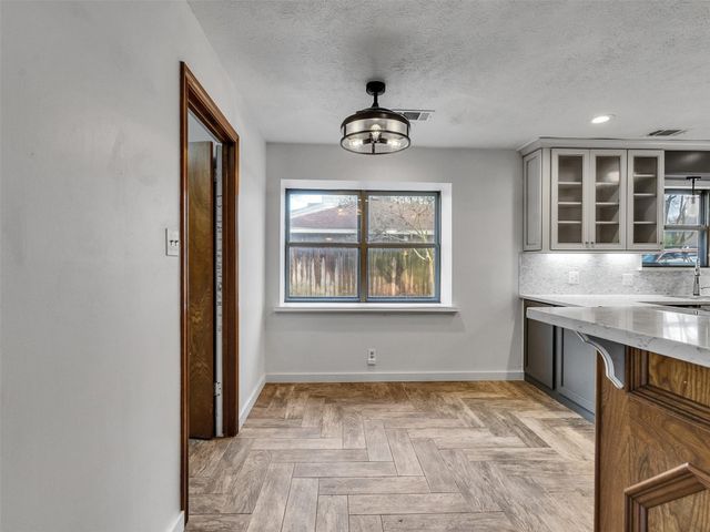 1707 W Hedgecroft Drive, El Lago, TX 77586