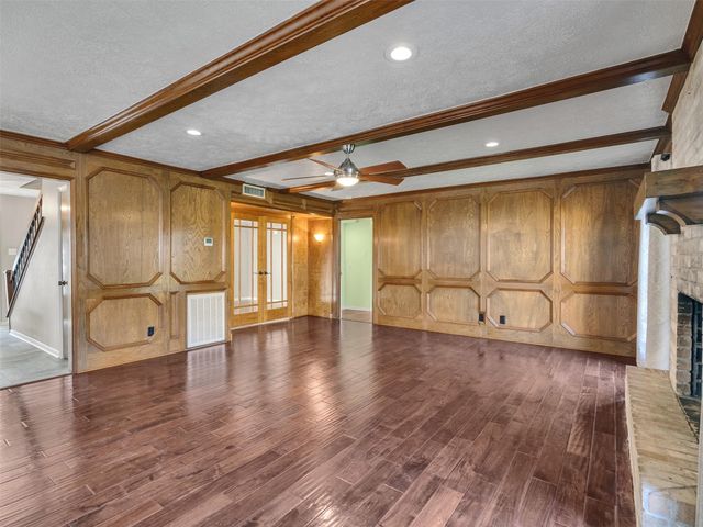 1707 W Hedgecroft Drive, El Lago, TX 77586