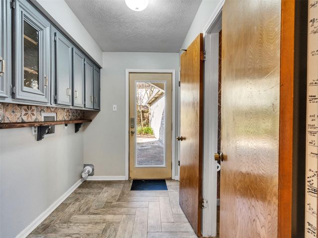 1707 W Hedgecroft Drive, El Lago, TX 77586