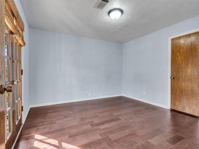 1707 W Hedgecroft Drive, El Lago, TX 77586