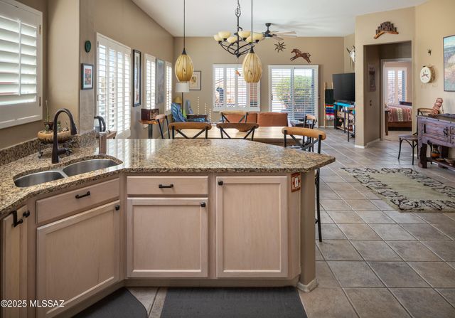 5373 W Winding Desert Drive, Marana, AZ 85658