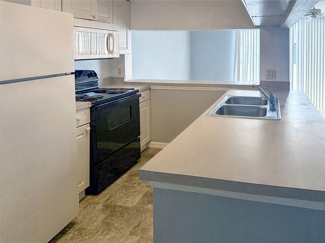 515 ORCHID DRIVE A, Davenport, FL 33897